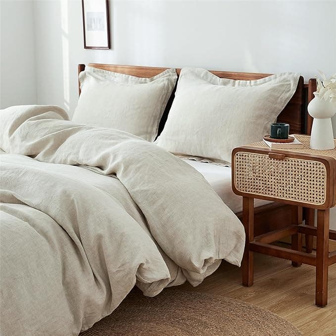 1. Neutral Linen Bedding Set