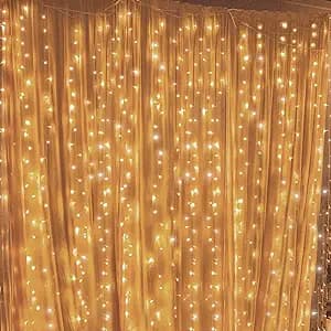 7. Fairy Light Curtain