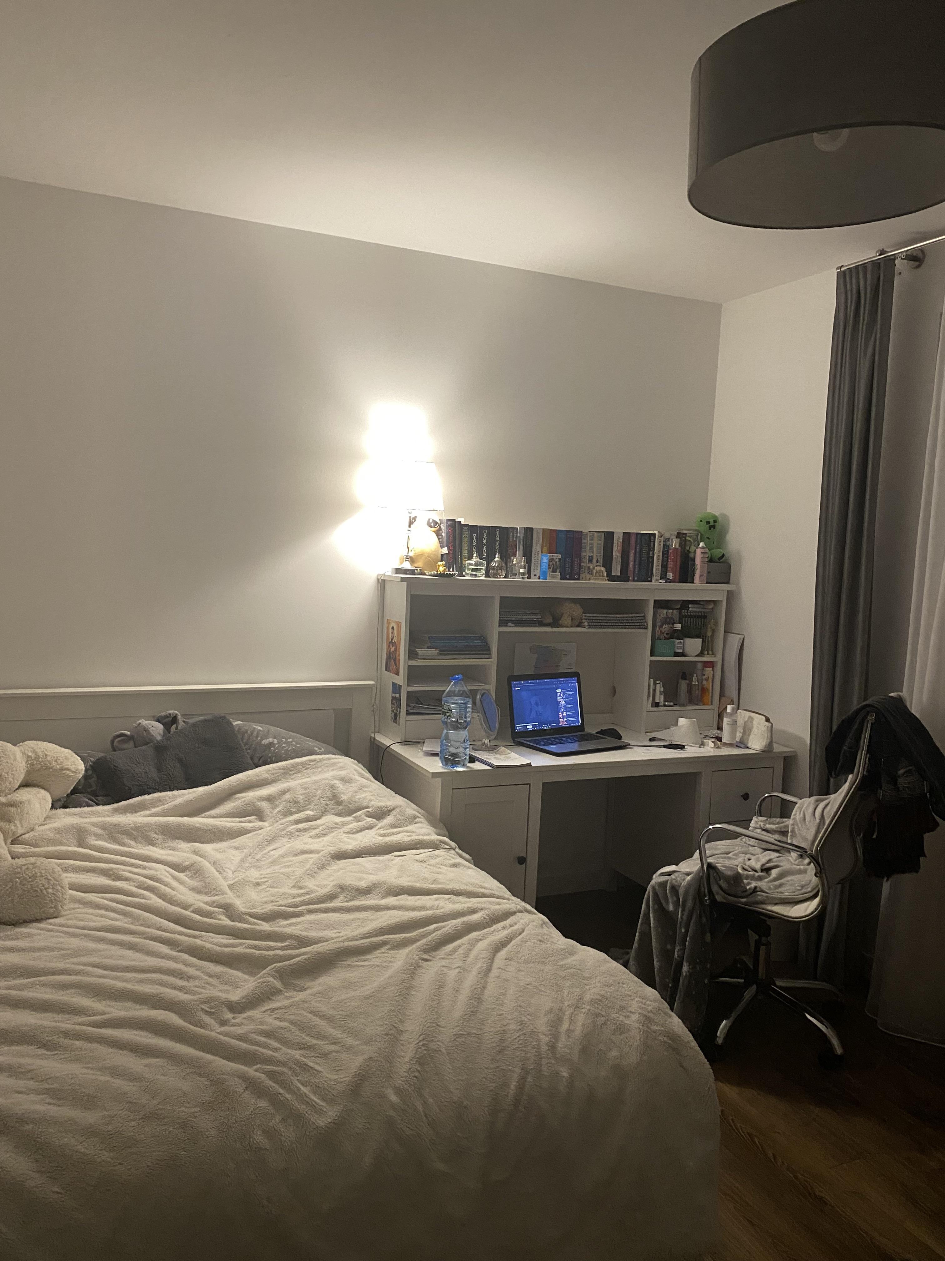 8 DIY Aesthetic Room Decor Hacks for a Budget Glow-Up